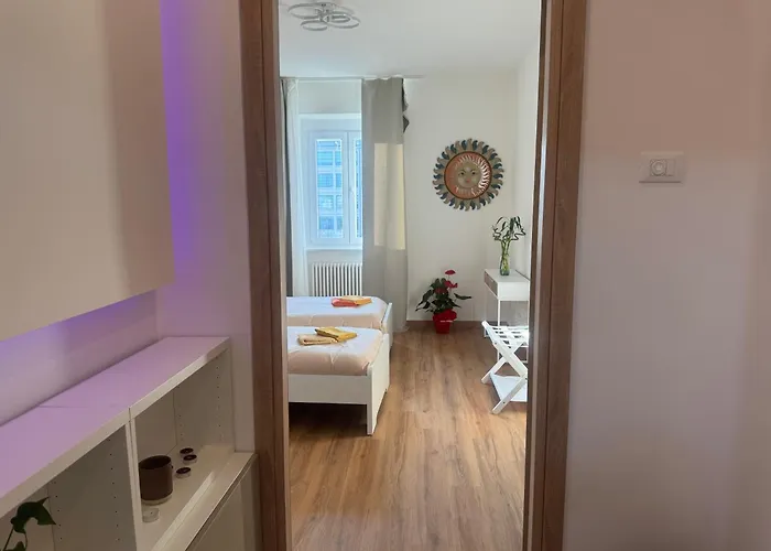 Enjoy Lingotto - Fiere- Metropolitana- Ospedali Cto-regina Marg,museo *